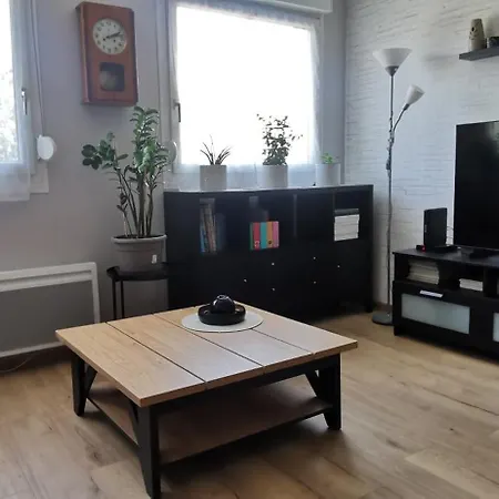 3 Pieces-pres De Centre-ville *